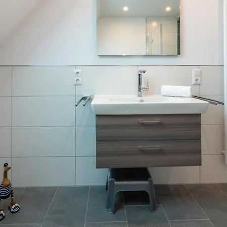 Ferienhaus-luettje-steern Apartmán