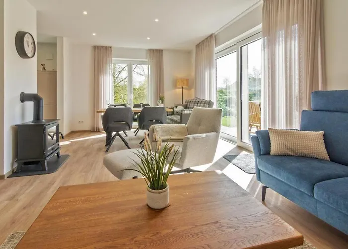 Ferienhaus-luettje-steern *